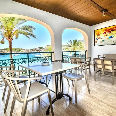 Lili Apartments Port De Soller Room photo